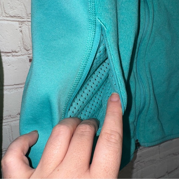 PATAGONIA Performance Better Sweater Hoodie, Size XS - Picture 9 of 15